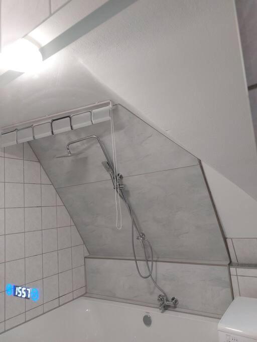 Rooftop Apartmens - Komfortable Neue Gemeinschaftsunterkunft Im Herzen Von - Raum 3 *