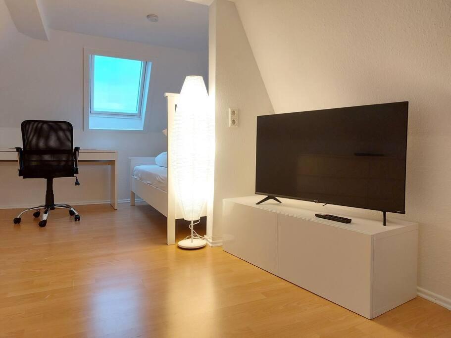 Rooftop Apartmens - Komfortable Neue Gemeinschaftsunterkunft Im Herzen Von - Raum 3