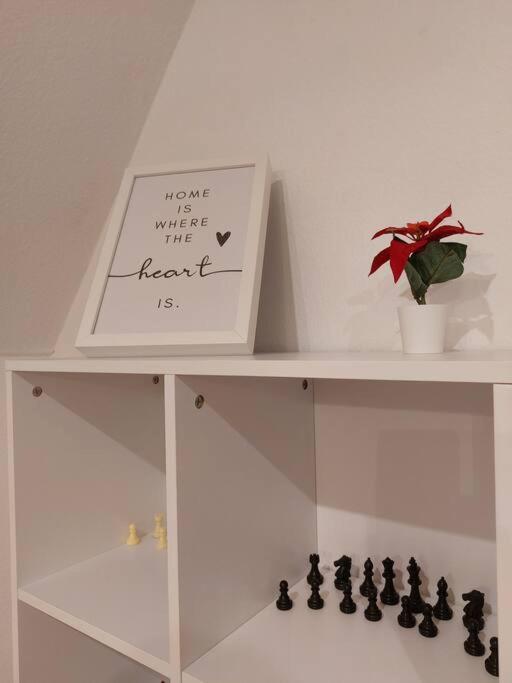 Rooftop Apartmens - Komfortable Neue Gemeinschaftsunterkunft Im Herzen Von - Raum 3 Apartment *